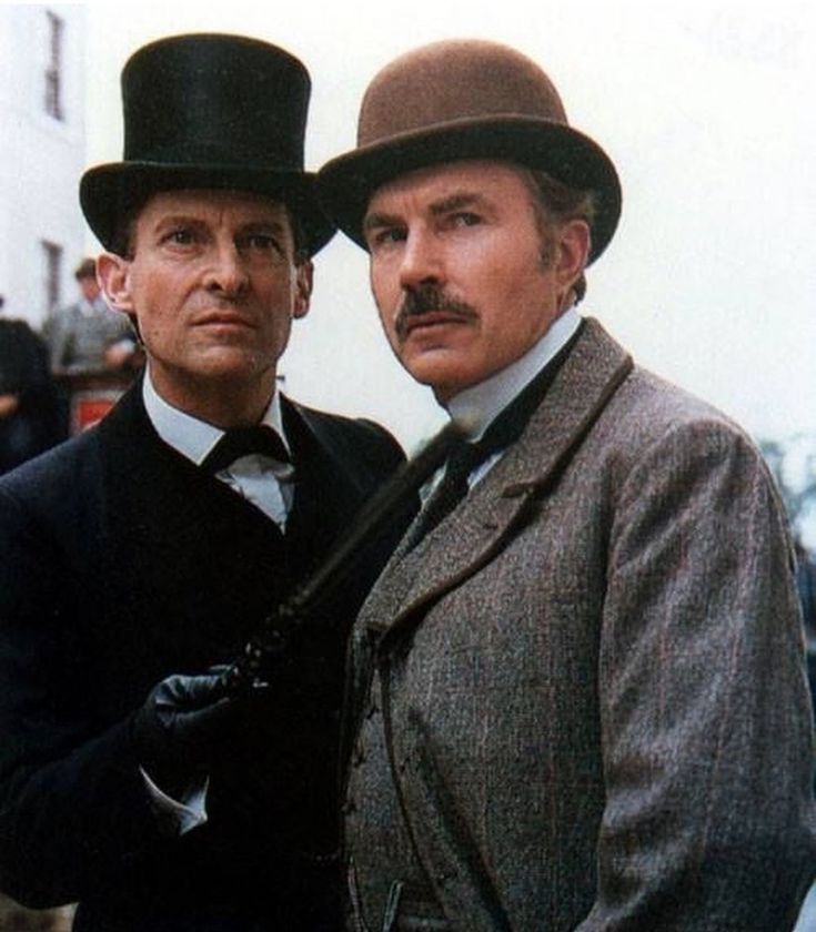 Mr Watson and his ~husband~ detective